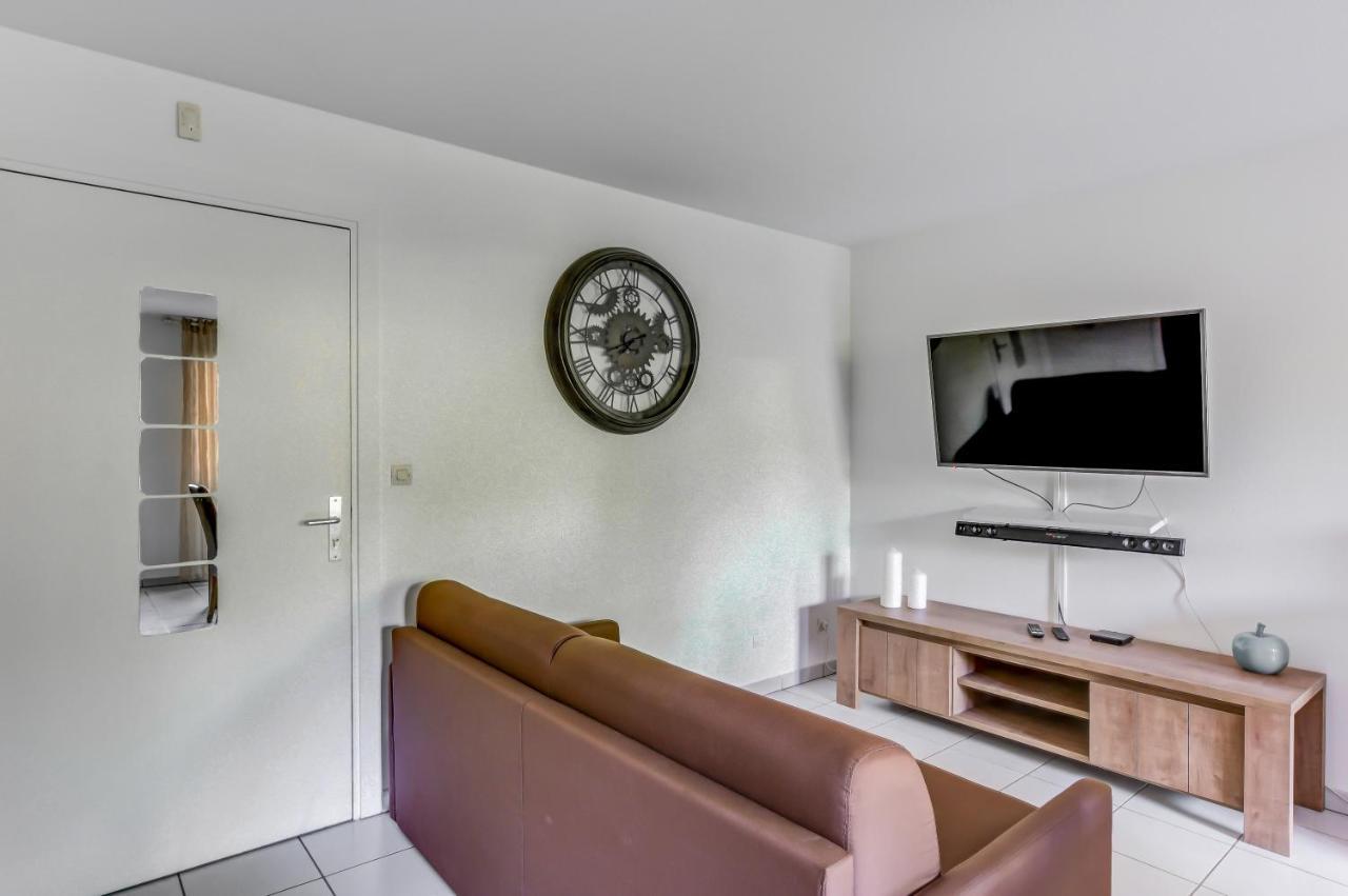 T2 Jardinet Avec Piscine, Parking Et Tennis Toulouse Eksteriør billede